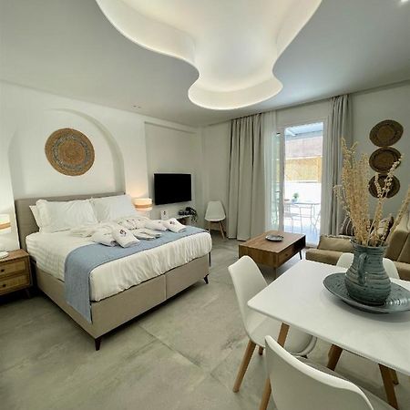 Chic Centre Suites Афины Экстерьер фото